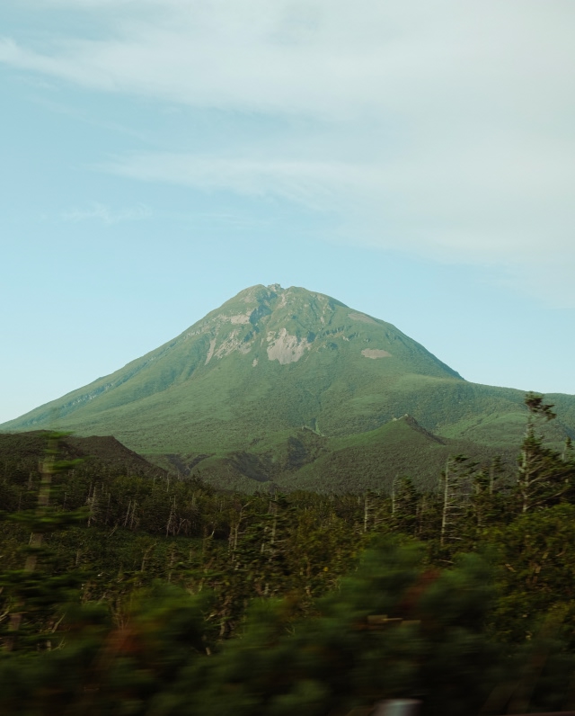 旅のなかで知床の環境問題を知る。
世界自然遺産・知床で自然との共生を考える2日間。「SHIRETOKO Adventure Festival」レポート（前編）
