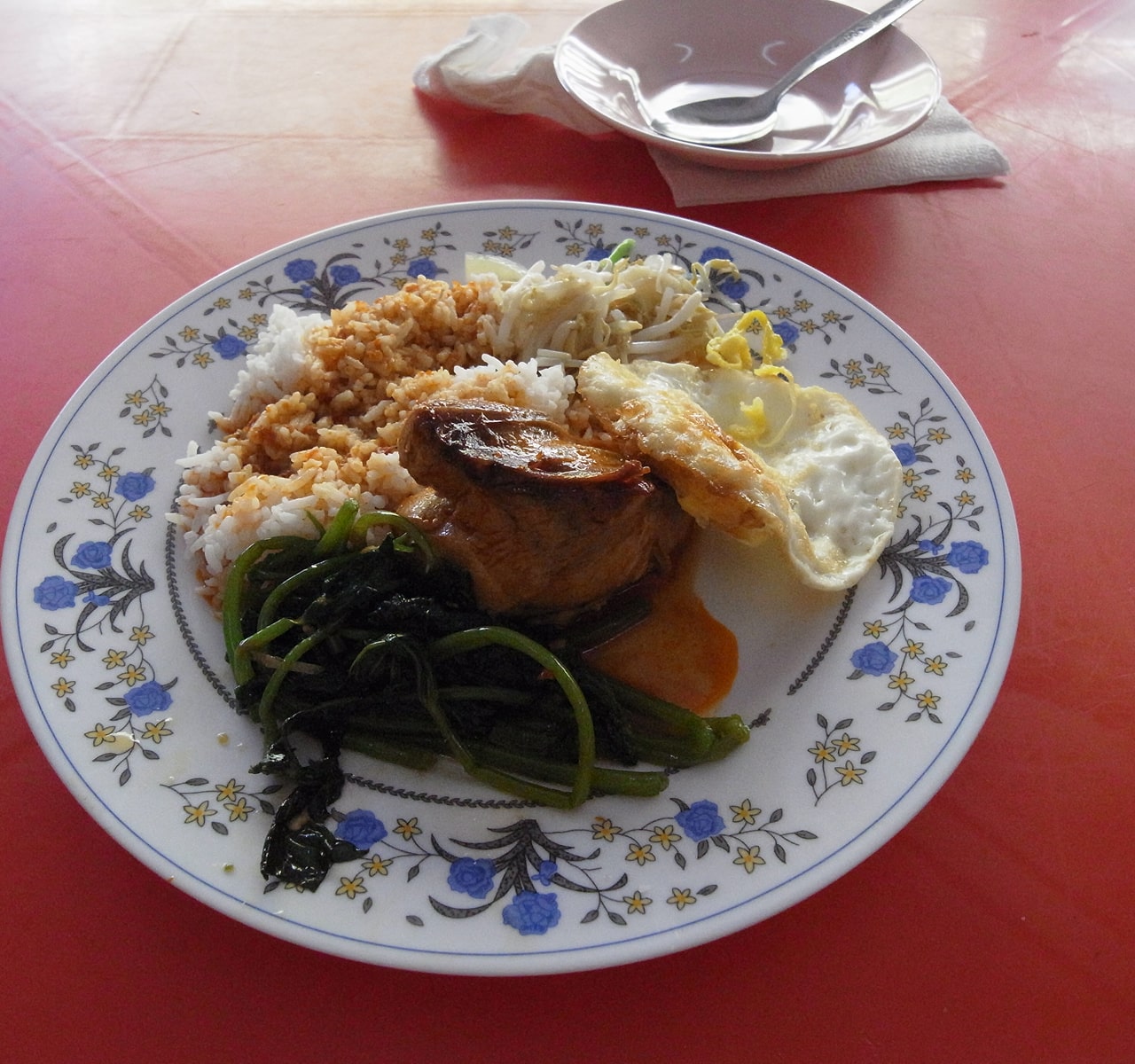 水野仁輔のカレーの旅、スパイスの謎。
vol.10 マレーシア／
「インドの記憶を呼び覚ます香り」