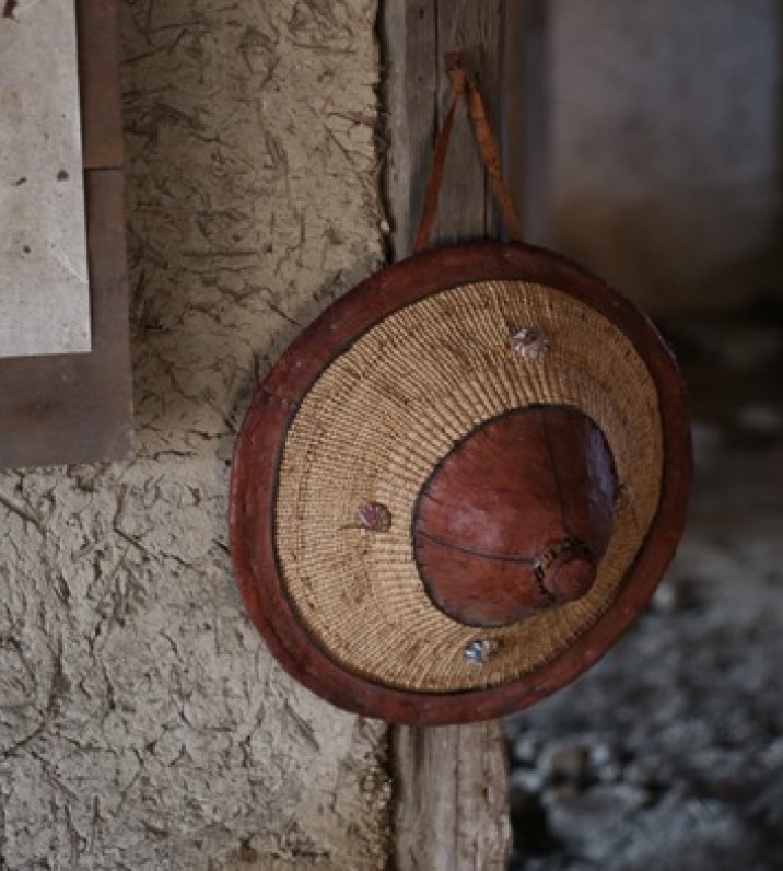 #私が出合った世界の民藝
須浪隆貴さんが蒐集した、カゴ、ゴザ、帽子……世界の民藝ってなんだ?
