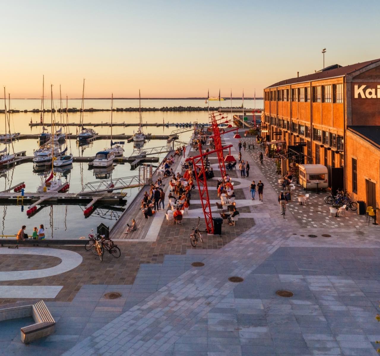 旧市街だけじゃない！ 
今、エストニア・首都タリンの「元工場地区」のリノベーションがおもしろい
