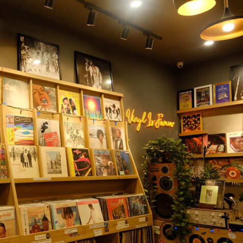 連載｜今週の編集部日誌 in Vietnam
ハノイの日常に鳴る音楽、もうひとつの街の表情
山崎敦也（TRANSIT）
